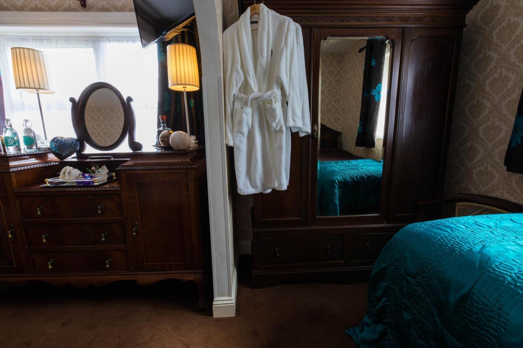 Glenart House Bed & Breakfast Tramore Bagian luar foto